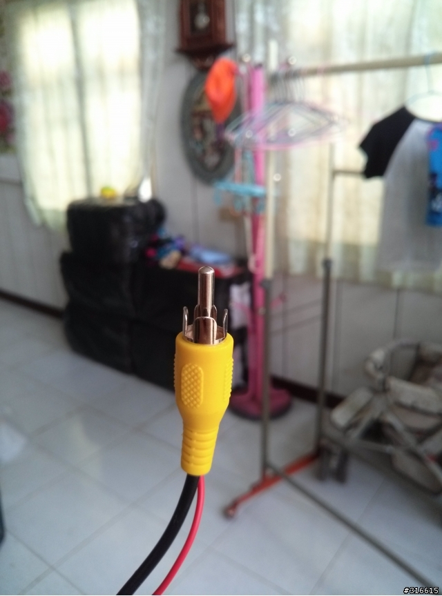 請問AV線上的紅線是有什麼用途呢?