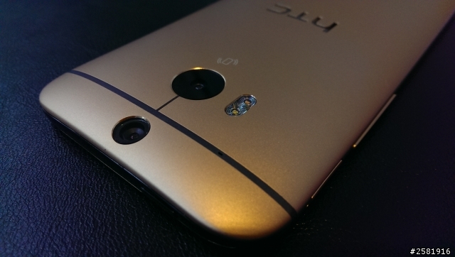 HTC One (M8) 玫瑰金*  璀璨開箱!!