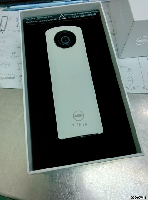 自己的街景自己拍 - Ricoh THETA 開箱