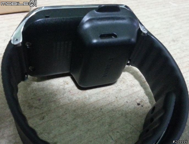 Samsung Gear 2 爵士黑 開箱囉~~