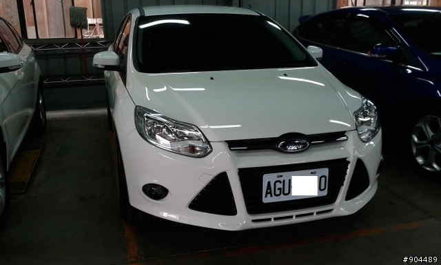 (代PO) Focus mk3四門柴油版(5W)滿月開箱文