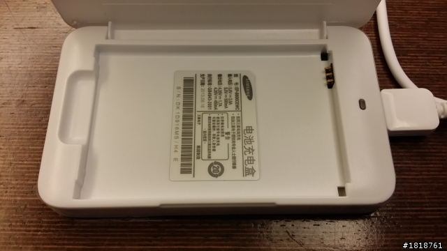 [分享]買到Note3 偽原廠的「傳輸線+座充+電池」組...