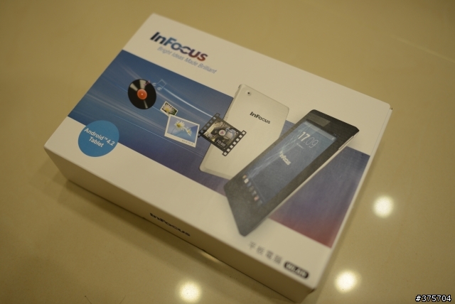 Costco 郭董牌 7" 平板簡單開箱 ( InFocus u320)