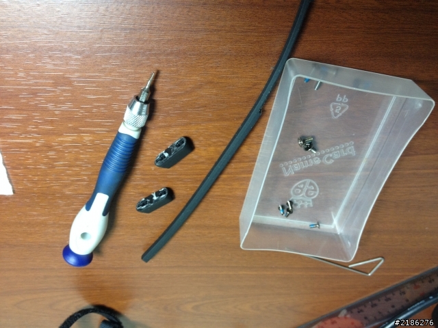 VIAO Fit 14A(螢幕翻轉)拆機升級 8G分享