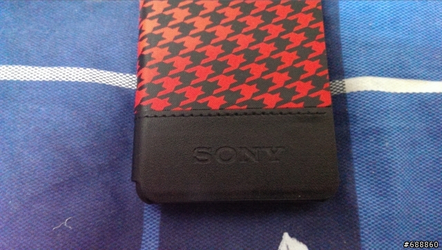 [開箱]老姊的人生第一支上網吃到飽綁約機SONY Z1 Compact(白)