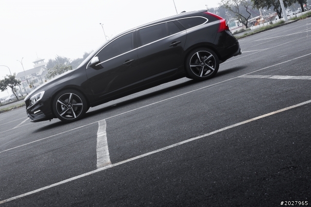 正14年式V60 R-design，代開箱！