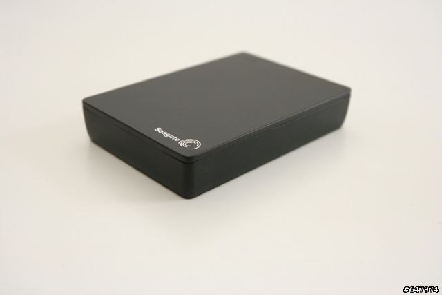 以速度為名 220MB/S極速傳輸! Seagate Backup Plus Fast 4TB 2.5吋隨身硬碟