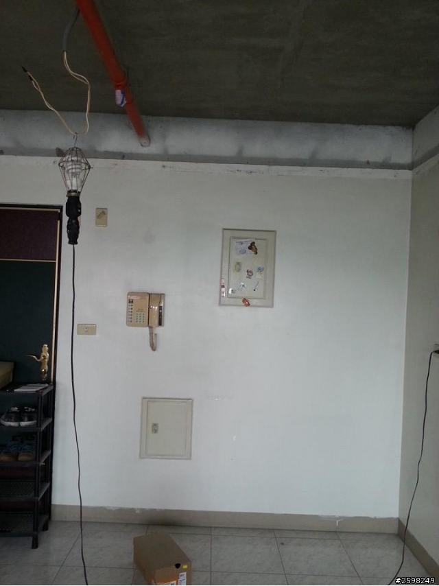 [簡單開箱]自己動手來之簡約風客廳及其他房間
