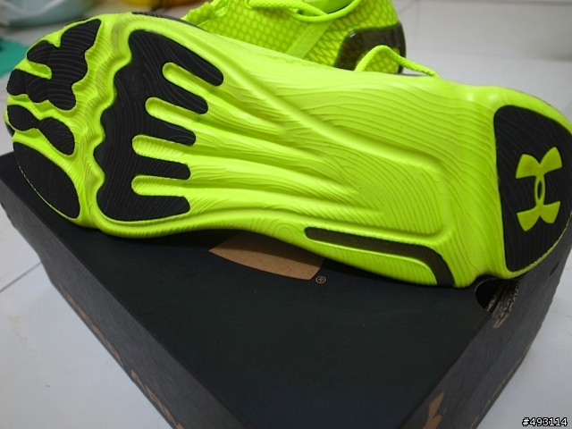 新鞋入荷 Under Armour Speedform™ Apollo