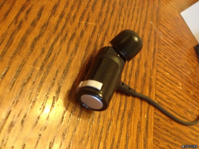 簡單開箱 Logitec LBT-AVPHC30 藍芽運動耳機