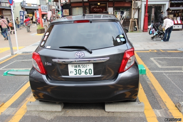 日本看到yaris？