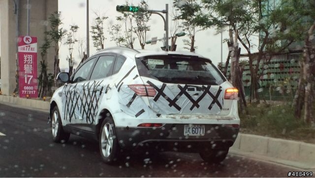 碰到的偽裝車