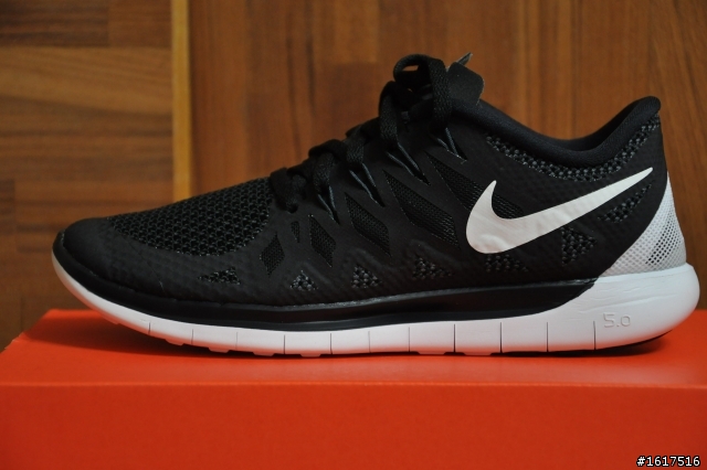 簡易開箱 NIKE FREE 5.0