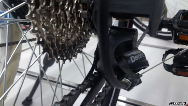 逛大賣場 居然這種價格買到這種零件的登山車.......