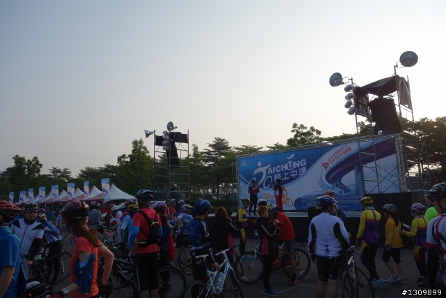 單車騎上台74初體驗，2014 之騎上中環，