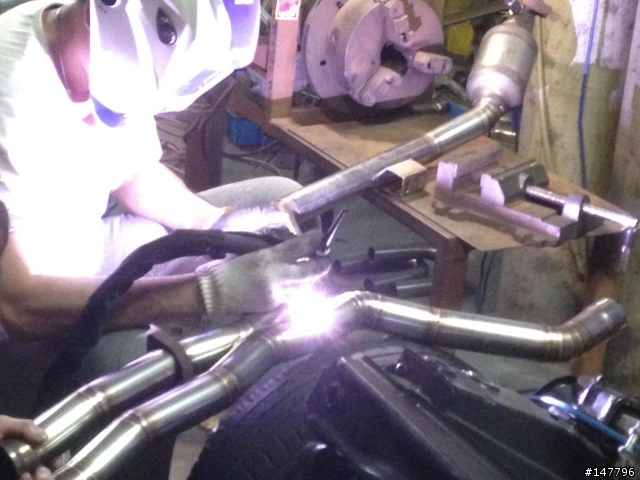 鋼鐵人手工排氣管打造