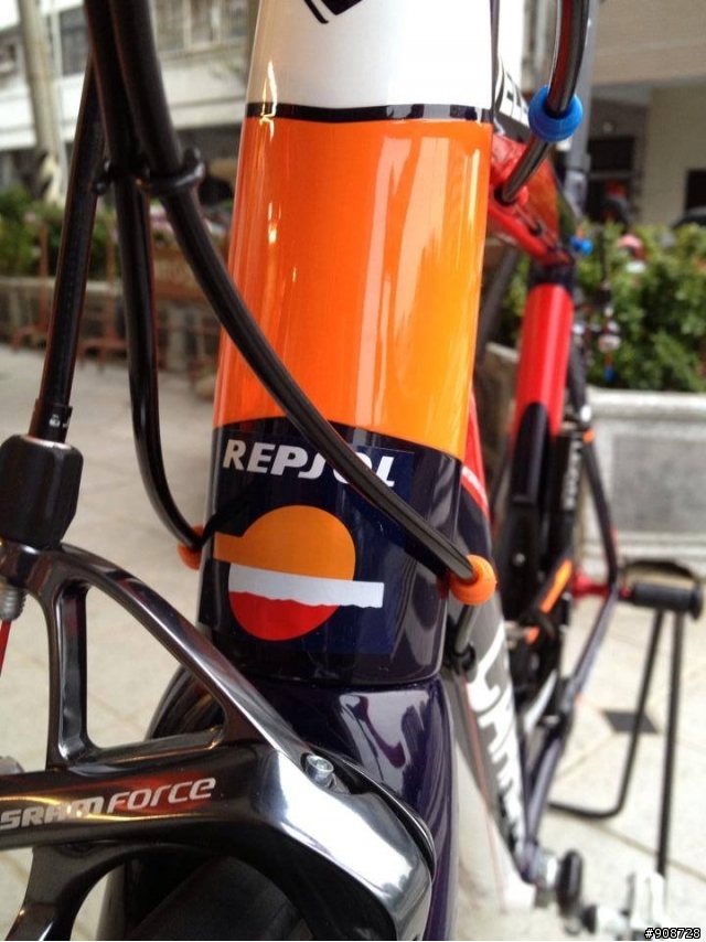 [遲來的開箱]義大利老鷹carrera veleno RN & 義大利astute手工座墊