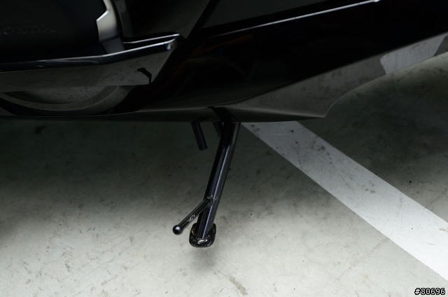 HONDA NM4 奶媽四夜間賞車