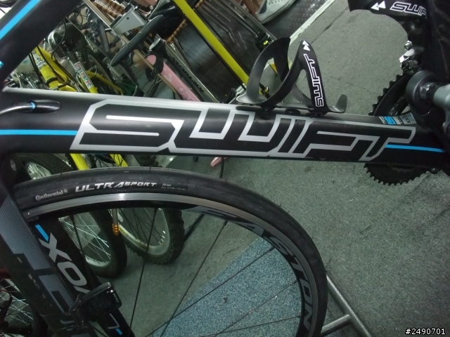 我的第一部碳纖公路車 Swift Carbon Ultravox RS1