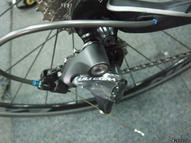 我的第一部碳纖公路車 Swift Carbon Ultravox RS1