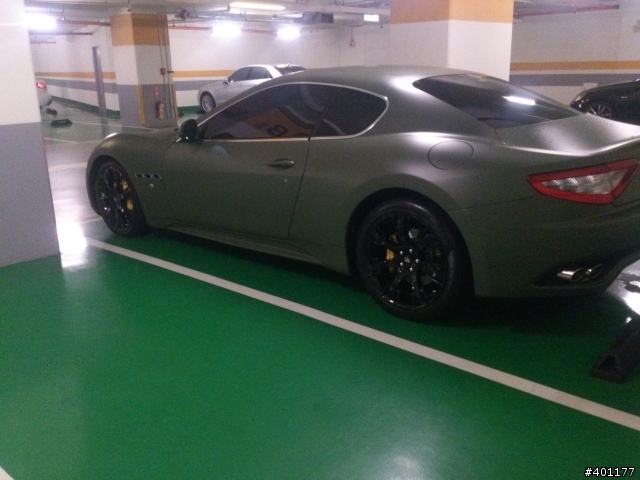 義大利Maserati 新車與愛快羅密歐159 碗公板