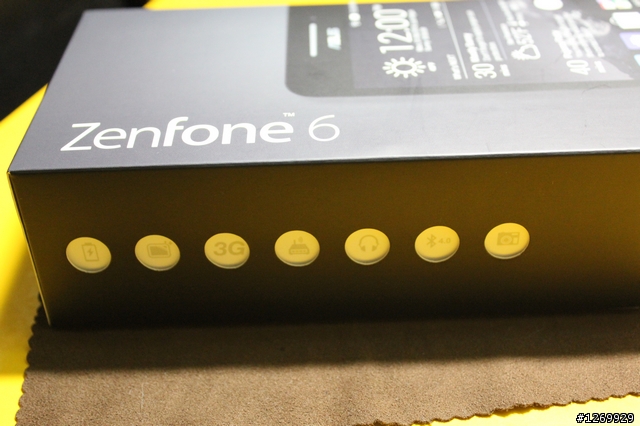 我的黑武士Zenfone 6到貨囉! 來分享純粹"開箱"放毒照^^(圖多)
