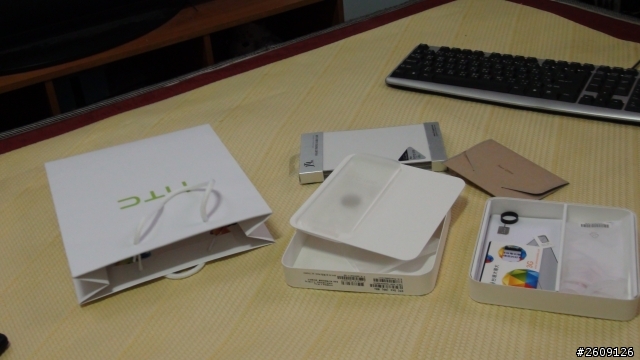 [分享]第一次開箱文~Ｍ８32G