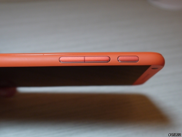 [簡單開箱] HTC 816 橘色機