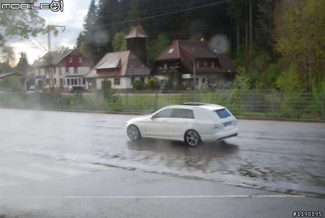 (偽裝車)德國捕捉  疑似Mercedes-Benz C-Class  Estate