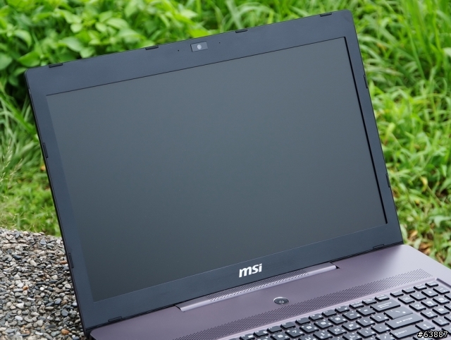 新世代超輕薄電競筆電 - MSI GS70 2PE Stealth Pro完整實測