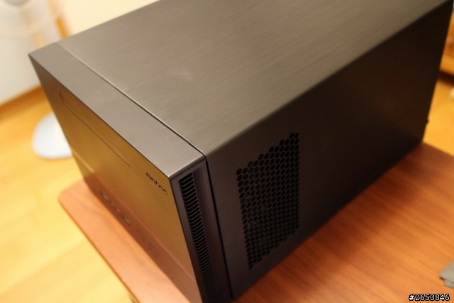 [開箱] Antec 大容量簡約風 ITX 機殼 ISK600