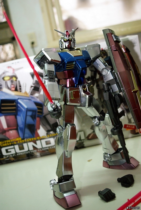 [開箱]鋼彈 MEGA SIZE 1/48 RX-78-2 GUNDAM EXPO限定電鍍版