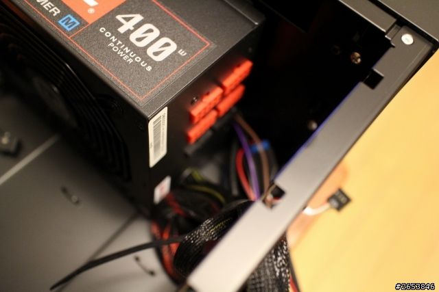[開箱] Antec 大容量簡約風 ITX 機殼 ISK600