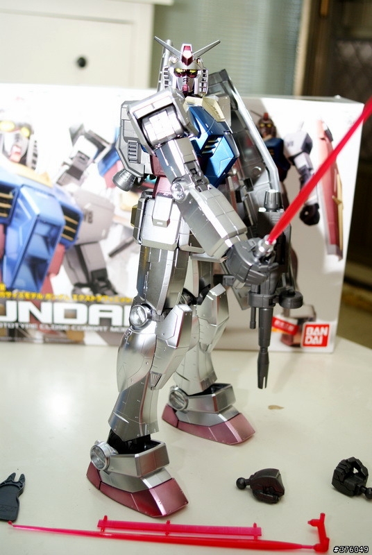 [開箱]鋼彈 MEGA SIZE 1/48 RX-78-2 GUNDAM EXPO限定電鍍版