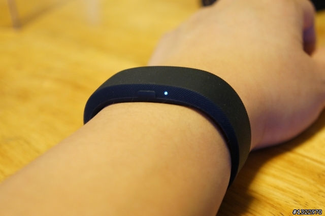 [開箱分享] SmartBand，讓我的Z2更完整！