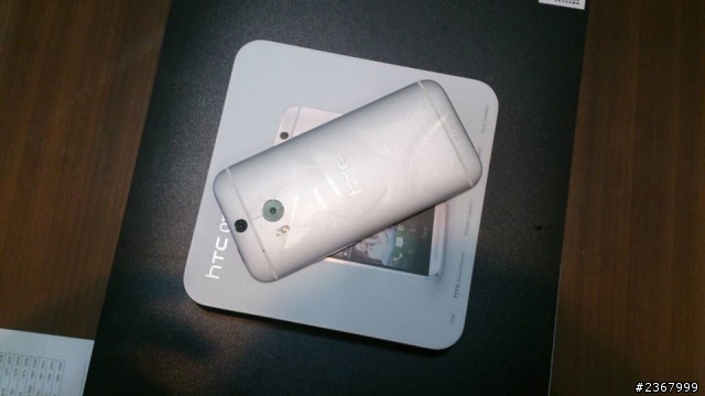 htc one(m8) 月光銀開箱