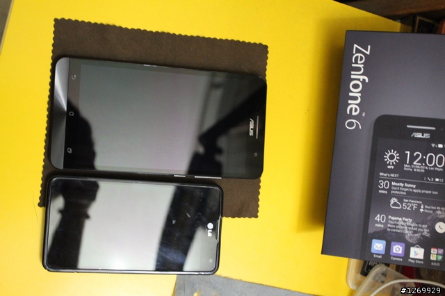 我的黑武士Zenfone 6到貨囉! 來分享純粹"開箱"放毒照^^(圖多)