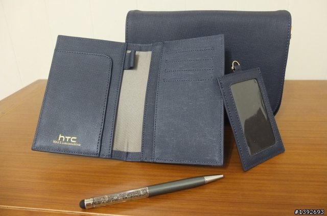 HTC Vogue 繽紛時尚皮件組