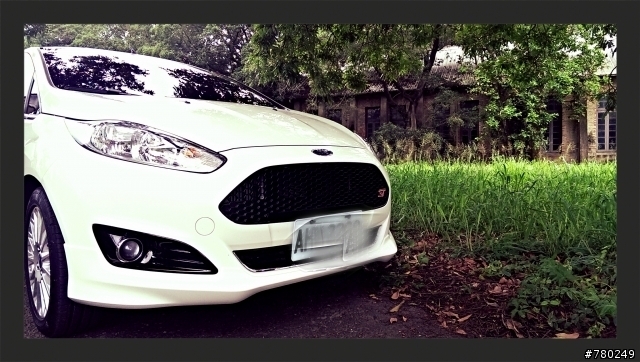 fiesta 1.0T    ST頭燈全台首發 上車
