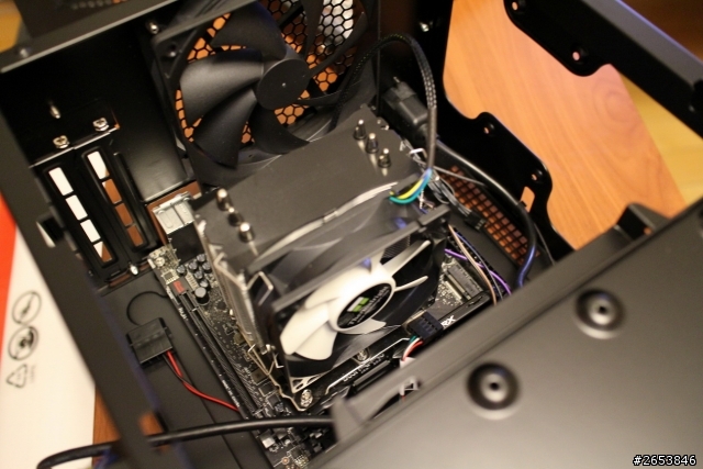 [開箱] Antec 大容量簡約風 ITX 機殼 ISK600