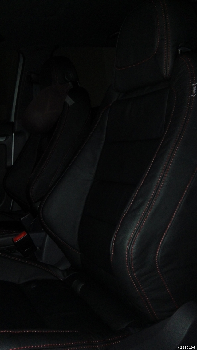 GTI V 布椅重編皮椅