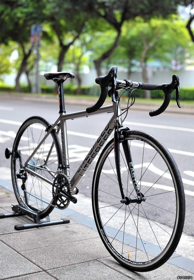 美國 LITESPEED T7 鈦合金 700c公路車 完工！