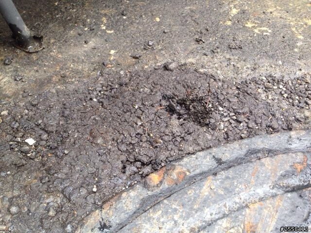 這種草率鋪路品質要跟誰反應？