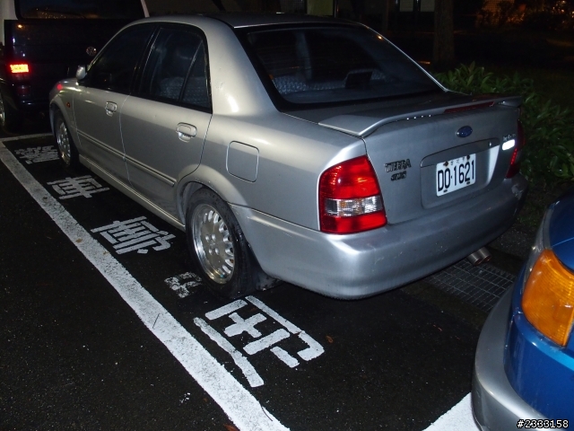 [20140603更新]請問這兩台車是不是警車?