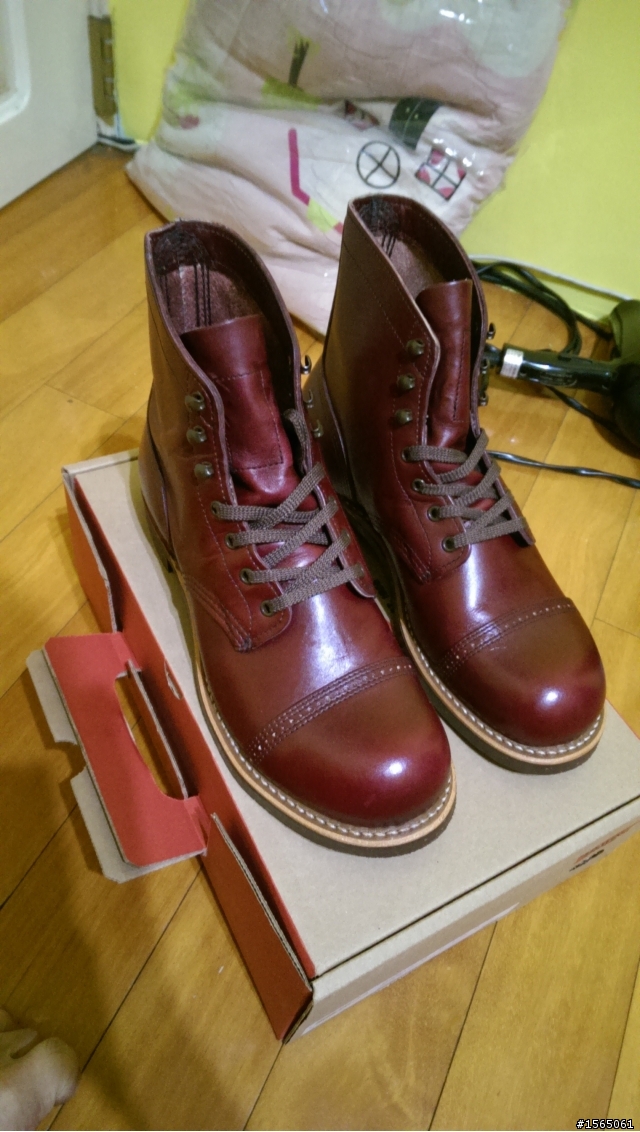 [開箱] 第一雙破萬的靴子 red wing 8012