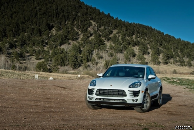 Porsche Macan 一些美美的圖片