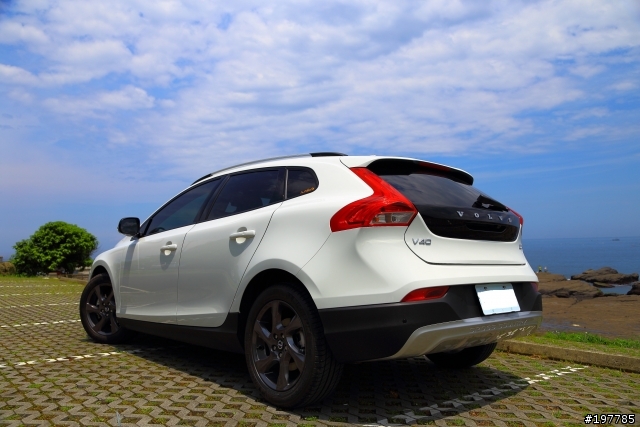 V40 CC開箱