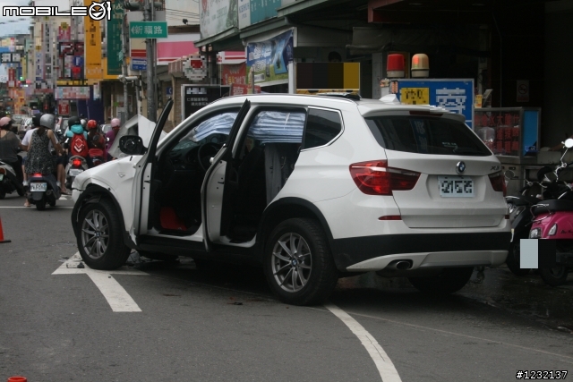 2014/05/13 台中太平中山路 BMW X3車禍