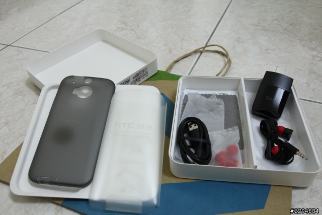 M8金 32G 我來了