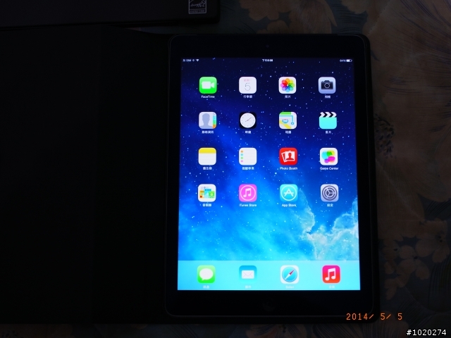 平心而論,iPad Air喇叭音質不太好~已入手iPad Air黑64G~各位覺得黑色好看還是白色好看?